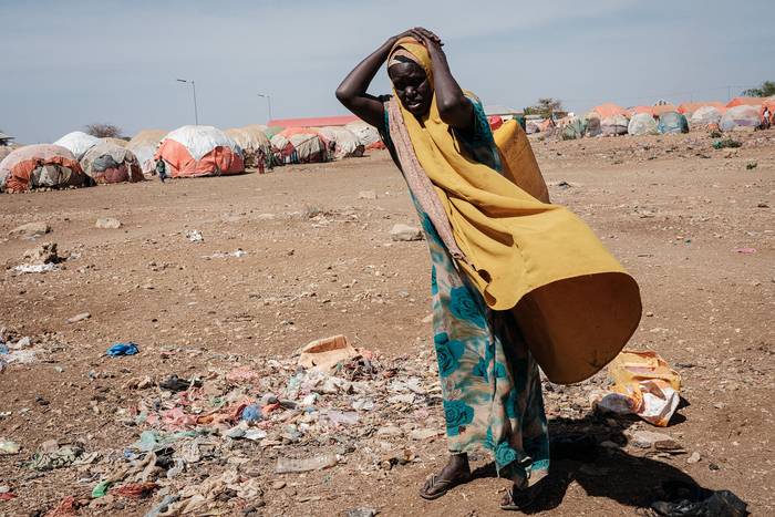 Campamento para personas desplazadas internamente en Baidoa, Somalia. · Foto: Yasuyoshi Chiba, AFP