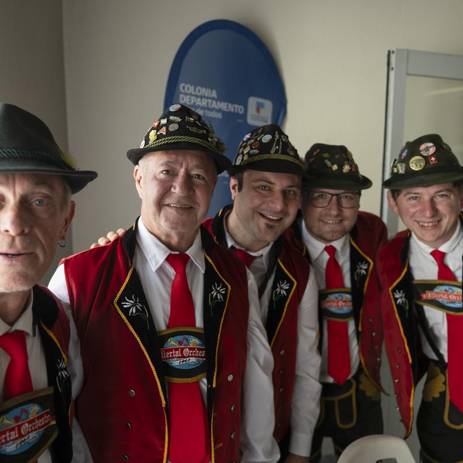 Los integrantes de la banda argentina Zillertal Orchester · Foto: Ignacio Dotti