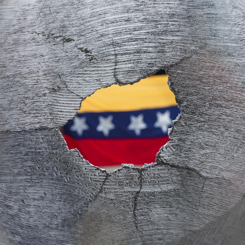 Cacerolazo en contra del gobierno de Maduro, el 29 de julio, en Caracas. · Foto: Israel Fuguemann