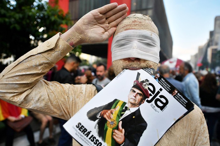 Manifestación contra Jair Bolsonaro, el 20 de octubre, en San Pablo. · Foto: Nelson Almeida