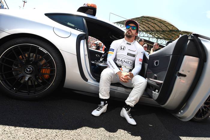 
Fernando Alonso, previo al Gran Premio de Hungría. , afp (archivo, julio de 2017) · Foto: Andrej Isakovic