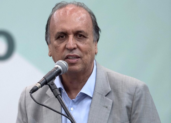 Luiz Fernando Pezao, durante un discurso, en Río de Janeiro, archivo, noviembre de 2017. · Foto: Mauro Pimentel
