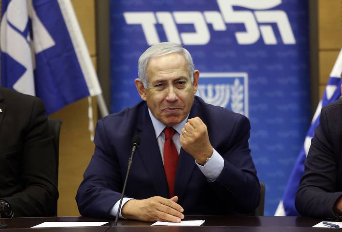 El primer ministro de Israel, Benjamin Netanyahu, durante el anuncio de que se realizarán elecciones anticipadas.
 · Foto: Marc Israel Sellem