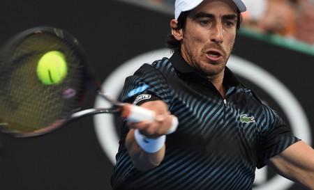 Pablo Cuevas, durante el partido ante Grigor Dimitrov, en el Abierto de Australia, en Melbourne. , AFP
· Foto: Greg Wood Pablo Cuevas, durante el partido ante Grigor Dimitrov, en el Abierto de Australia, en Melbourne. , AFP
· Foto: Greg Wood