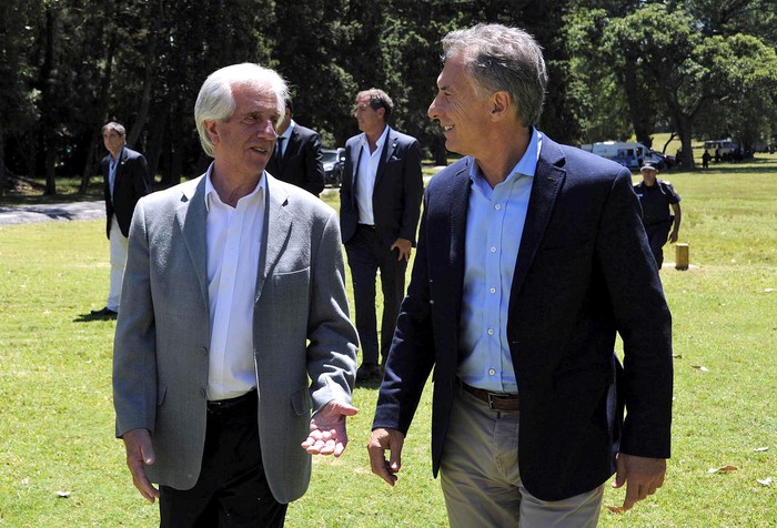 Tabaré Vázquez y Mauricio Macri en Anchorena, el 13 de febrero. · Foto: Alvaro Salas, Presidencia de Uruguay.