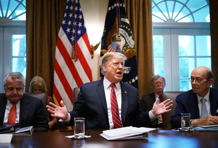 Donald Trump, durante una reunión de gabinete en la Casa Blanca en Washington. · Foto: Mandel Ngan