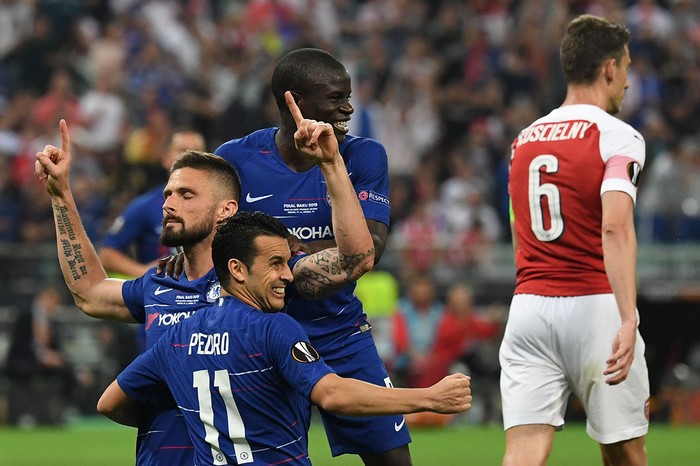 Olivier Giroud, celebra su gol, durante el último partido por la UEFA Europa League, hoy, en el Estadio Olímpico de Bakú, Azerbaiyán. · Foto: Ozan Kose, AFP