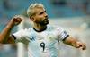 Sergio Agüero, de Argentina, festeja después de anotar contra Qatar, en el Gremio Arena, en Porto Alegre, Brasil.
· Foto: Jeferson Guareze, AFP Sergio Agüero, de Argentina, festeja después de anotar contra Qatar, en el Gremio Arena, en Porto Alegre, Brasil.
· Foto: Jeferson Guareze, AFP