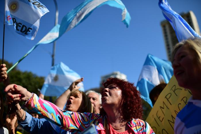 Partidarios de Mauricio Macri en la primera marcha "Sí se puede". · Foto: Ronaldo Schemidt, AFP