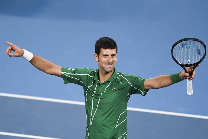 Novak Djokovic celebra después de la victoria contra Dominic Thiem, en la final del Open de Australia. Manan Vatsyayana / AFP