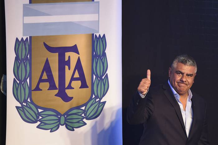 Claudio Tapia, luego de ser elegido presidente de la Asociación Argentina de Fútbol (AFA), Buenos Aires (archivo, marzo de 2017). · Foto: Eitan Abramovich, AFP