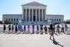 Manifestación de activistas contra el aborto frente a la Corte Suprema, el 29 de junio, en Washington. Manifestación de activistas contra el aborto frente a la Corte Suprema, el 29 de junio, en Washington.