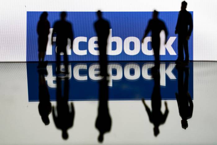 Foto principal del artículo 'Para cuidarse de Facebook: los navegadores web aumentan sus prestaciones para proteger la privacidad de los usuarios' · Foto: Kenzo Tribouillard / AFP