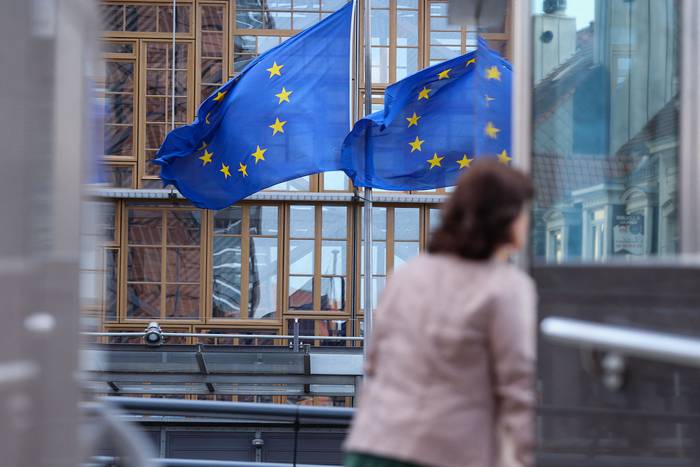Edificio de la Comisión Europea en Bruselas, el 1 de junio de 2022. (Foto de Kenzo TRIBOUILLARD / AFP)