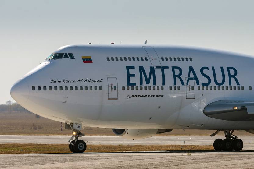 20220928 avión iraní