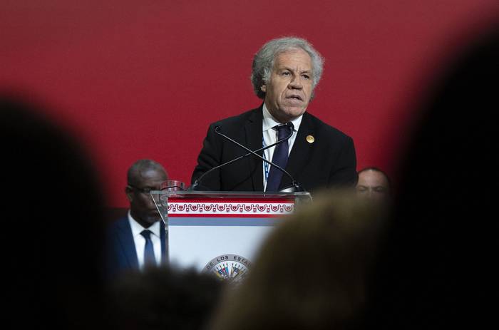 Luis Almagro, en la inauguración de la Asamblea General de la OEA, el 5 de octubre. · Foto: Cris Bouroncle, AFP