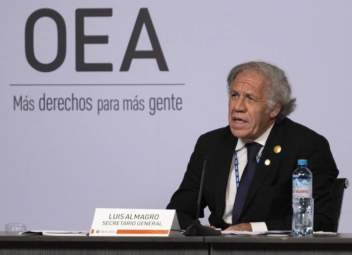 Luis Almagro, durante la Asamblea de la OEA, el 7 de octubre, en Lima. · Foto: Cris Bouroncle, AFP