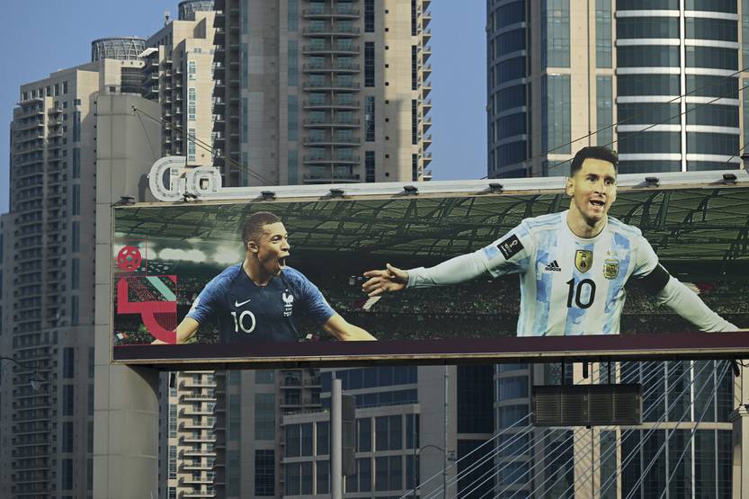 20221114 mbappe - messi 2