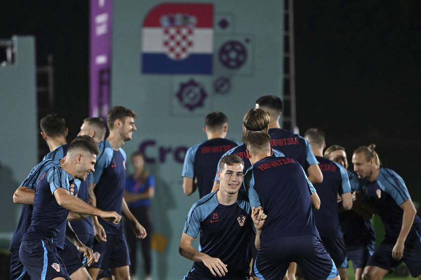 20221130 croacia previa