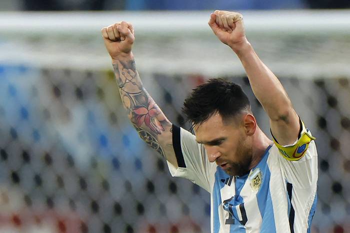 Lionel Messi, de Argentina, durante el partido con Australia por octavos de final, el sábado 3 de diciembre en Al-Rayyan. · Foto: Odd Andersen, AFP