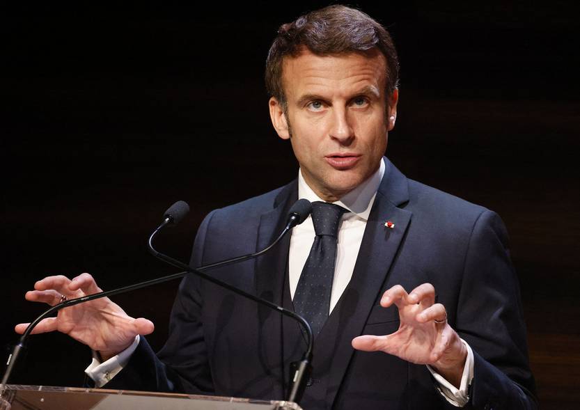 20221209 macron