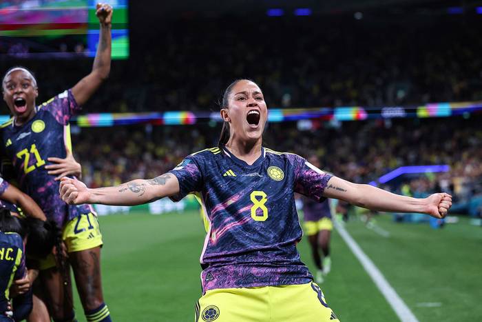 Marcela Restrepo, de Colombia, (C) después del segundo gol a Alemania, este domingo, en Sydney. · Foto: Franck Fife,  AFP