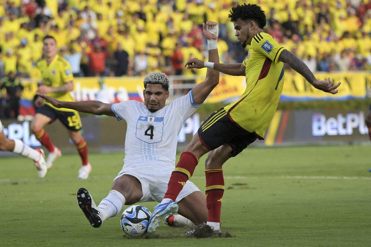 Termino el primer partido - La selección de Uruguay