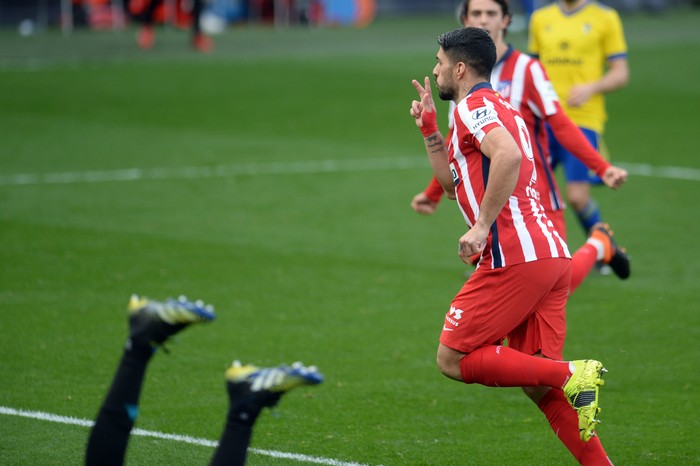 Luis Suarez festeja el segundo gol contra Cadiz en el estadio Ramón de Carranza

 · Foto: Cristina Quicler