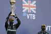 El piloto finlandés de Mercedes, Valtteri Bottas, celebra en el podio después de ganar el Gran Premio de Rusia en el Circuito Autodrom de Sochi. Yuri Kochetkov / AFP El piloto finlandés de Mercedes, Valtteri Bottas, celebra en el podio después de ganar el Gran Premio de Rusia en el Circuito Autodrom de Sochi. Yuri Kochetkov / AFP