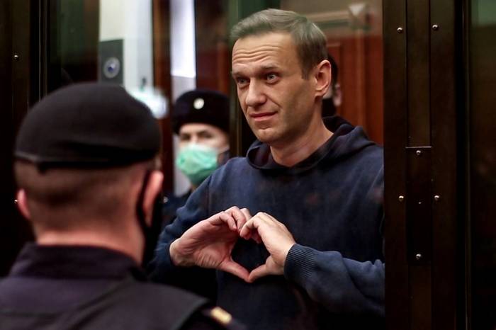 El referente de la oposición rusa Alexei Navalni durante su comparencia ante la justicia este 2 de febrero. Foto: Handout / Moscow City Court press service / AFP