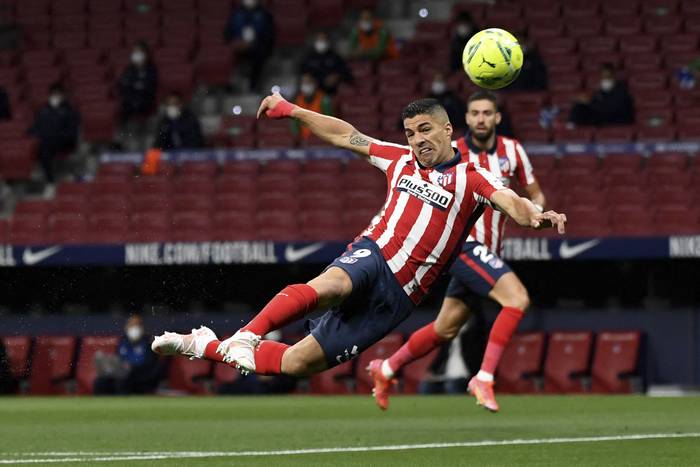 Luis Suárez, de Atlético Madrid, durante el partido ante Real Sociedad, en el estadio Wanda Metropolitano, en Madrid. 


 · Foto: Pierre Philippe Marcou, AFP