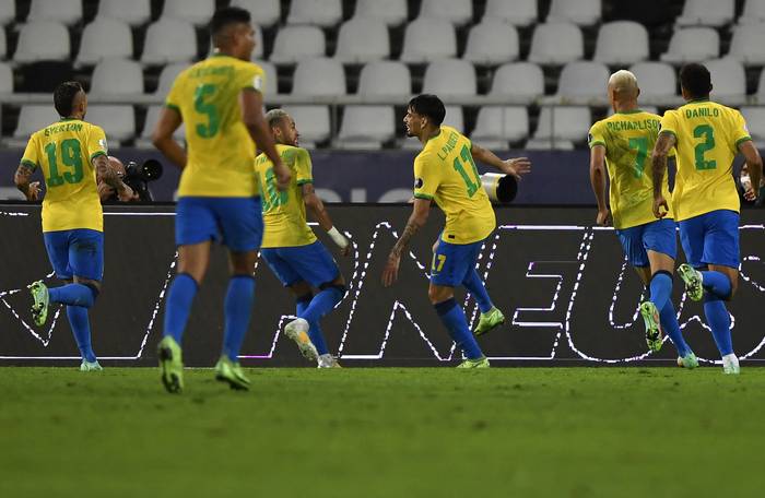 Brasil ante Perú, en la semifinal de la Copa América, en el estadio Nilton Santos, en Río de Janeiro (archivo, julio de 2021). · Foto: Mauro Pimentel, AFP