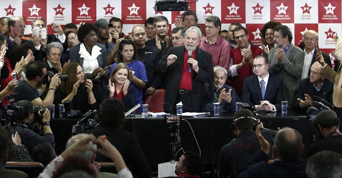 Luiz Inácio Lula da Silva durante durante una conferencia de prensa en Sao Paulo, Brasil, hoy. Foto: Miguel Schincariol / AFP