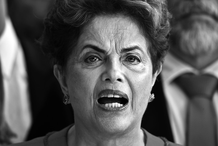 Dilma Rousseff en el Palacio Alvorada, tras ser destituida por el Senado brasileño.  · Foto: Evaristo Sa/Afp Photo