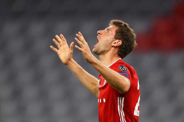 Thomas Mueller, del Bayern Múnich, durante el partido por el Grupo A, ante el Atlético de Madrid, el 21 de octubre, en el Allianz Arena, de Múnich, Alemania. · Foto: Alexander Hassenstein / EFE/ POOL