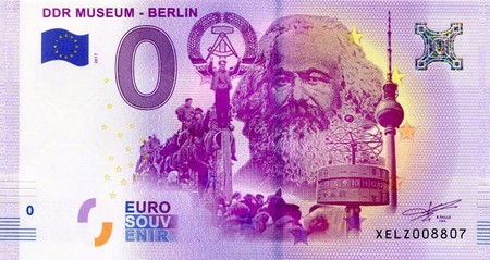 Foto principal del artículo 'Un espectro se cierne sobre el mundo: el ícono Marx' Foto principal del artículo 'Un espectro se cierne sobre el mundo: el ícono Marx'