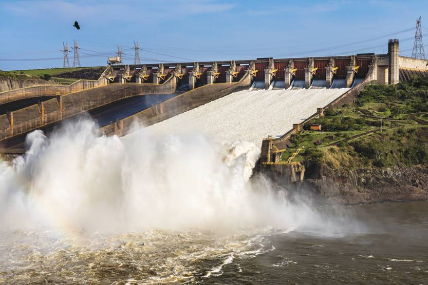 Lento 106 - Itaipu 1
