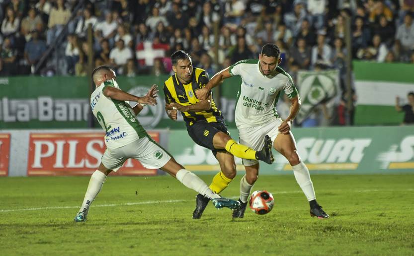 20250315 plaza Colonia vs peñarol 1