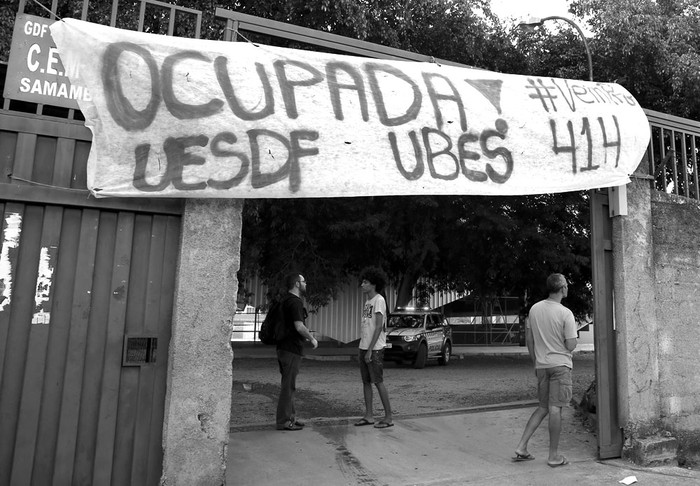 Ocupación del Colégio de Samambaia en Brasilia. Foto: Wilson Dias, Agência Brasil