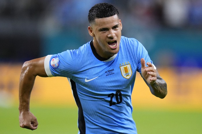 Maximiliano Araújo, en el Hard Rock Stadium, Miami (archivo). · Foto: Chris Arjoon, AFP