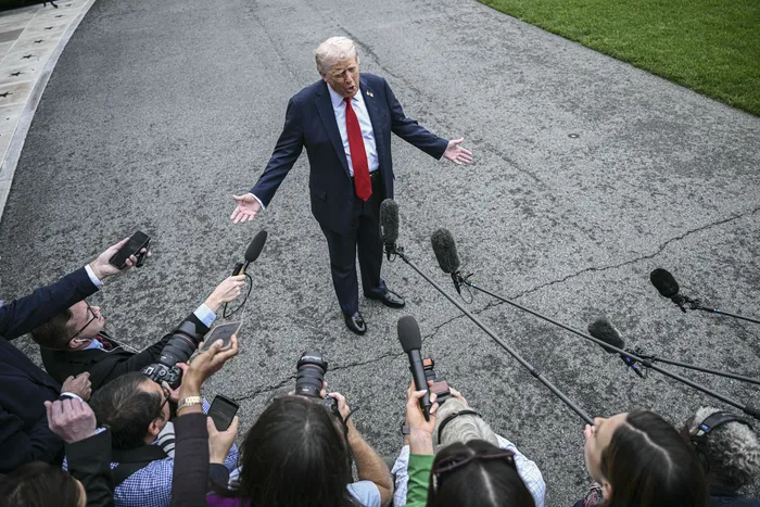 Donald Trump, el 30 de setiembre de 2025, en la Casa Blanca. · Foto: Brendan Smialowski, AFP