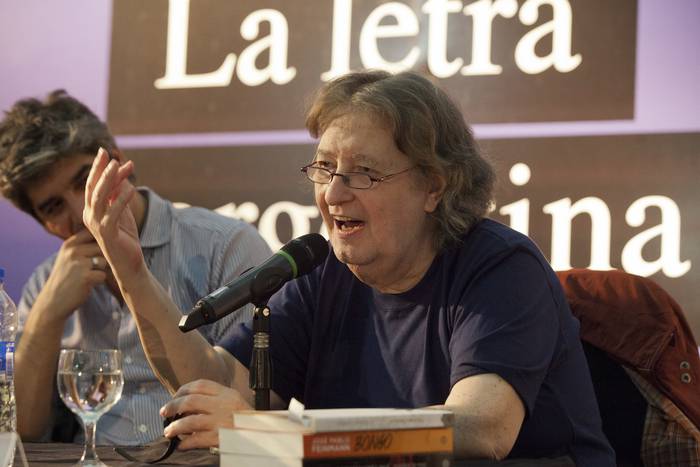 José Pablo Feinmann en un encuentro de escritores en 2014. Foto: Margarita Solé, Ministerio de Cultura de la Nación de Argentina.