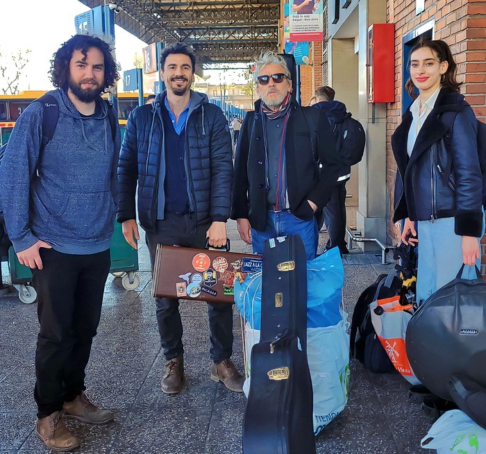 Foto principal del artículo 'Gustavo Espinosa y el saxo oral, un show (luego álbum) que alterna música y lecturas'