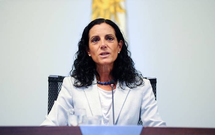 Azucena Arbeleche, ayer, en el Ministerio de Economía y Finanzas.
 · Foto: Susana Troude Lescout, Presidencia   