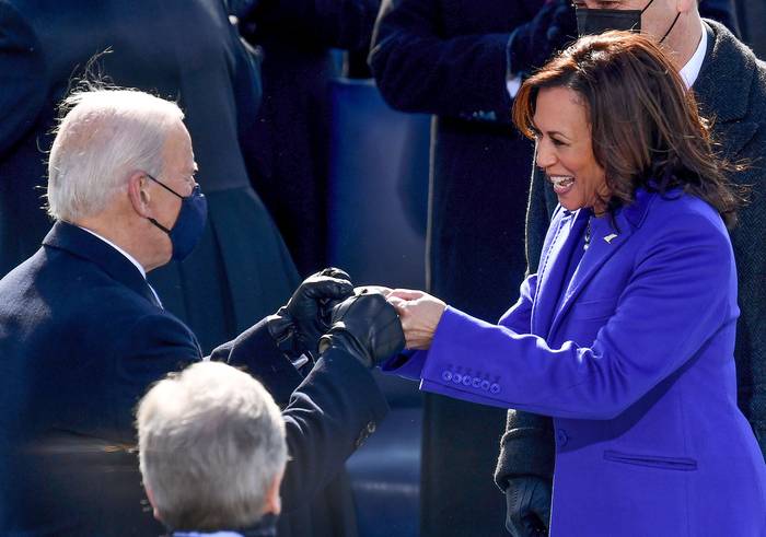 Joe Biden y Kamala Harris, antes de la toma de posesión.
 · Foto: Olivier Douliery, AFP