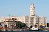 Edificio de Aduanas, puerto de Montevideo, 2009. · Foto: Ricardo Antúnez, adhocFOTOS Edificio de Aduanas, puerto de Montevideo, 2009. · Foto: Ricardo Antúnez, adhocFOTOS