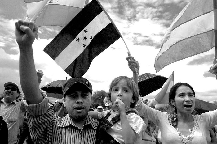 Seguidores de Manuel Zelaya se concentraron el sábado, en Tegucigalpa (Honduras) manifestando su boicot contra las elecciones del 29 de noviembre. · Foto: Efraín Salgado