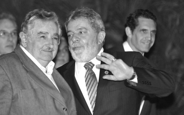 José Mujica y Lula da Silva. Foto: Javier Calvelo (archivo, mayo de 2010 )
