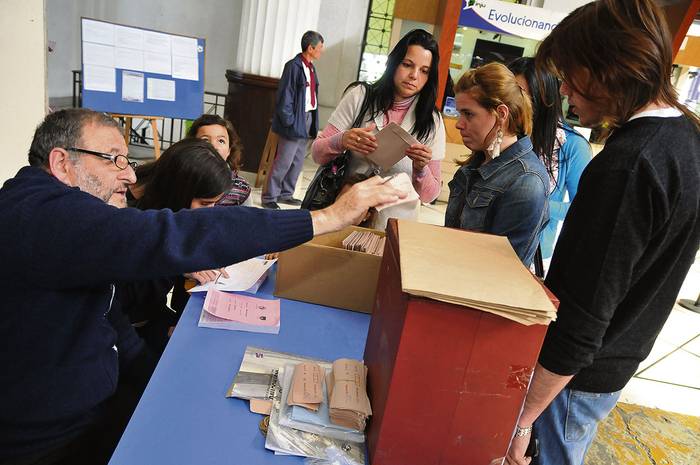 Elecciones universitarias (archivo) · Foto: Javier Calvelo