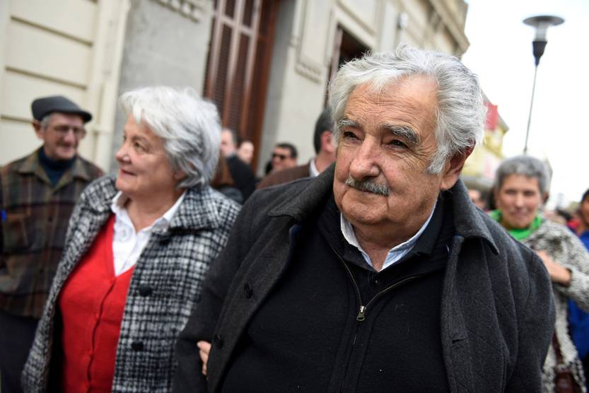 20220401 Topolansky Mujica